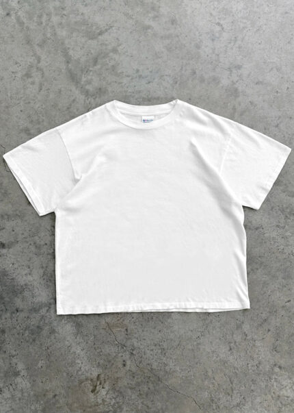 AKIMBO “CHAIN-PEEKER” LIGHT-WEIGHT TEE - WHITE