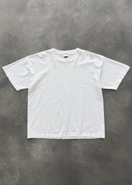 AKIMBO DISTRESSED “1999” BLANK TEE - WHITE