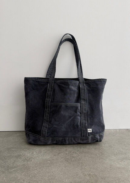 AKIMBO DISTRESSED TOTE BAG - FADED BLACK