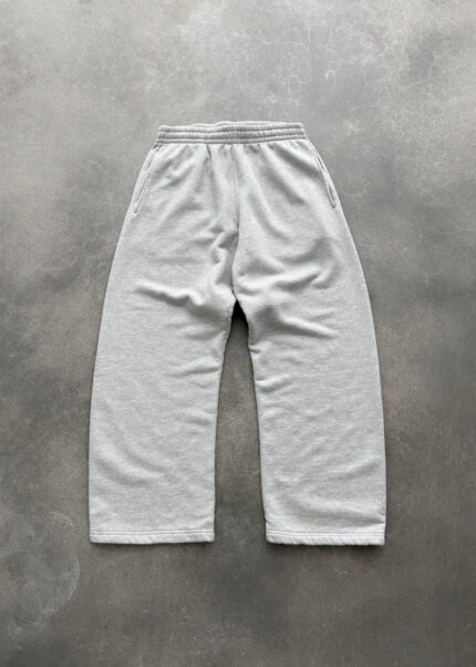 AKIMBO STRAIGHT-LEG SWEATPANTS - HEATHER GREY