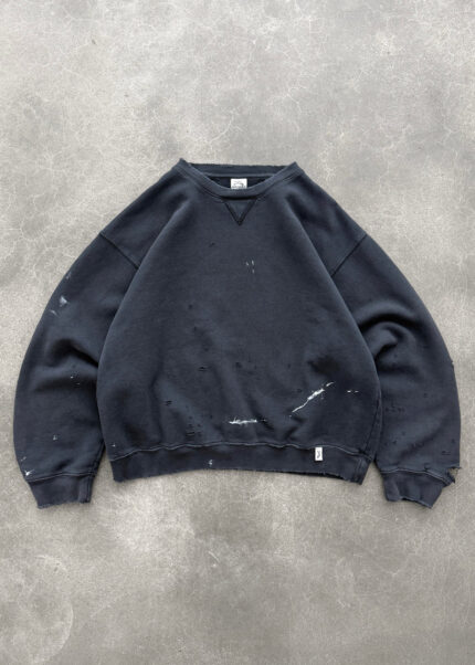 AKIMBO "WATCH-PEEKER" CREWNECK - FADED BLACK